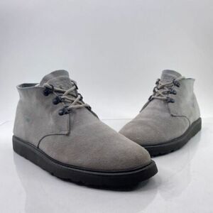 Clae Strayhorn Vibram Men’s Sz 8.5 Gray Suede Desert Boots Chukka Boots CLA01265